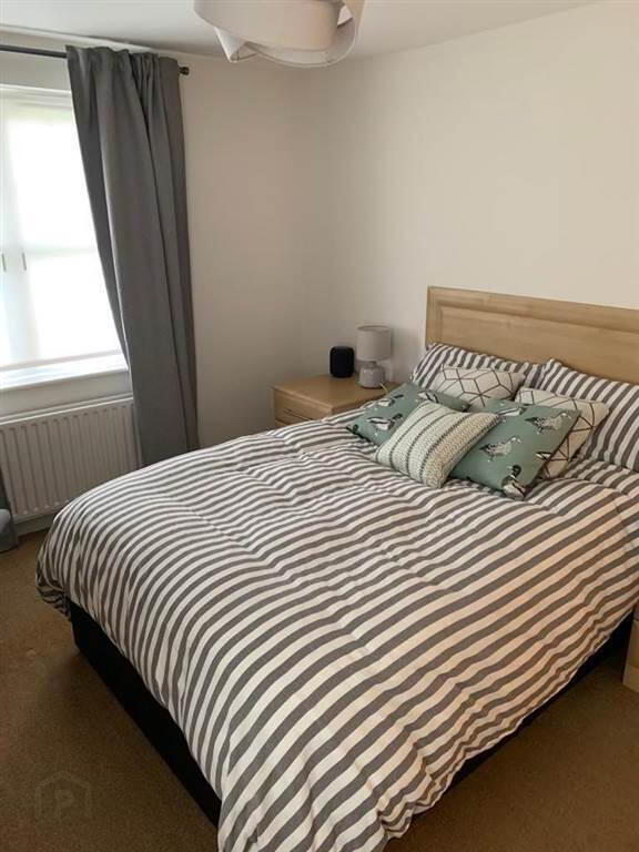 Apt 2 Elm House, 2 Beech Heights 10 of 14
