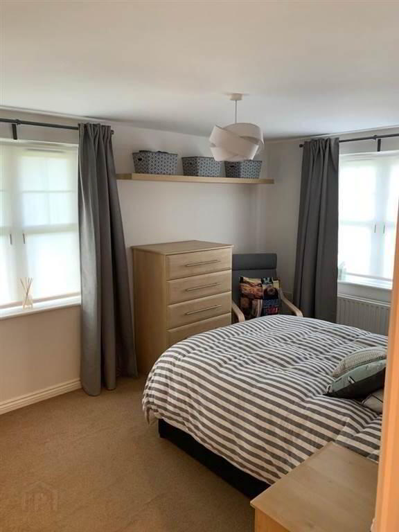 Apt 2 Elm House, 2 Beech Heights 11 of 14