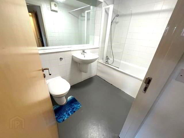 Tramway Court 5 of 7