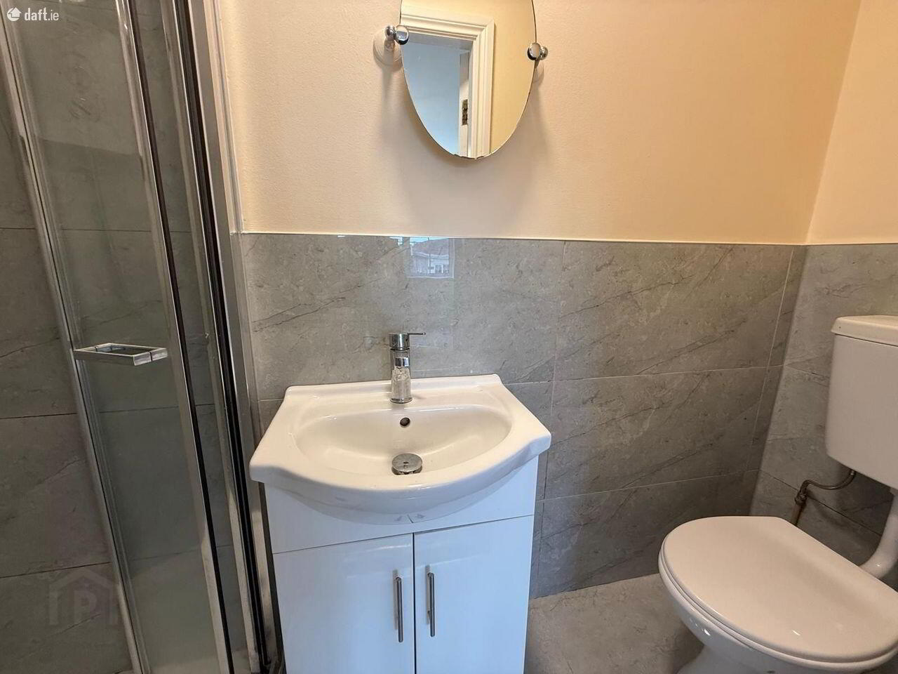 133 West Avenue 15 of 24