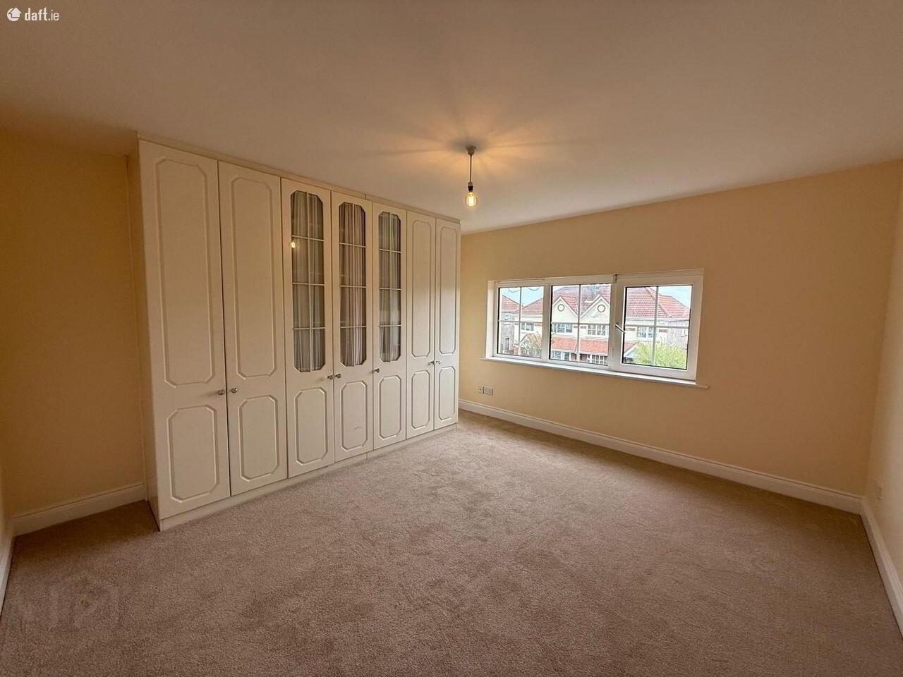 133 West Avenue 17 of 24