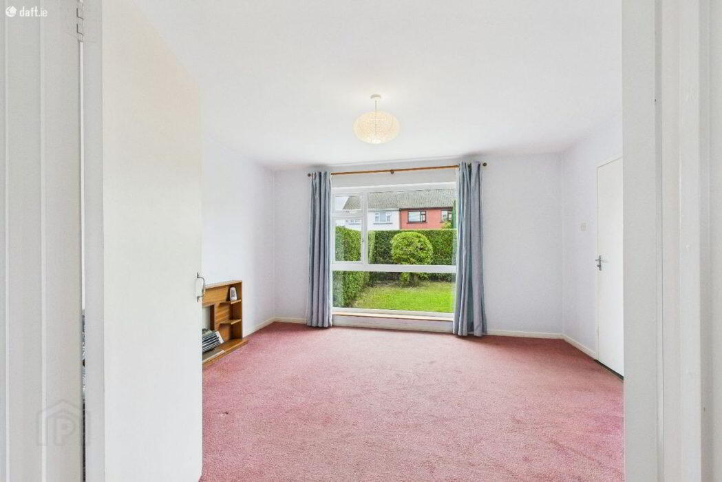 4 Decies Avenue 11 of 28