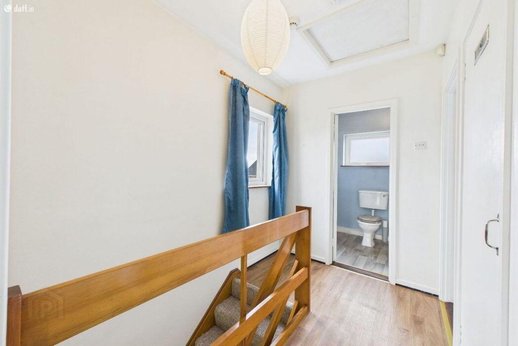 4 Decies Avenue 17 of 28