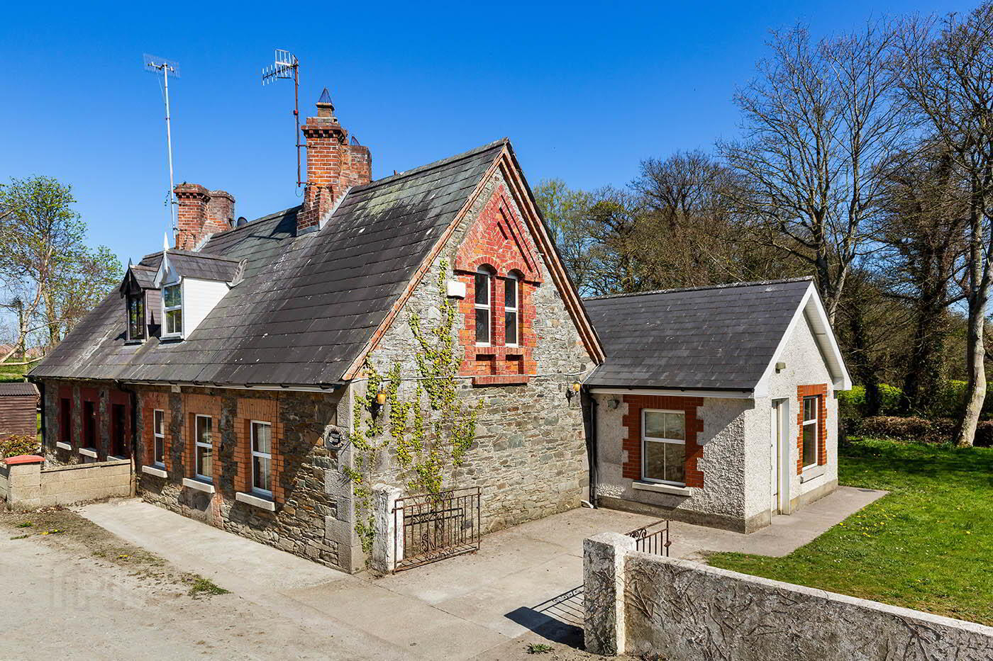 Cherrywood Strand Road 1 of 26