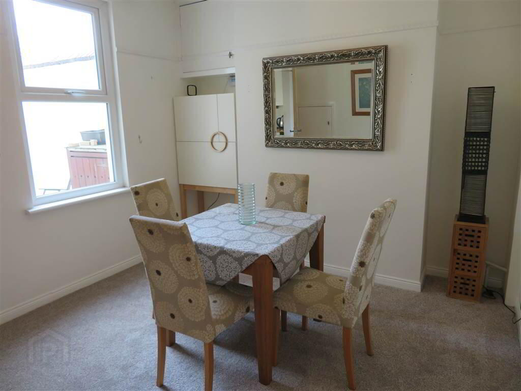 56 Glenburn Road 3 of 9
