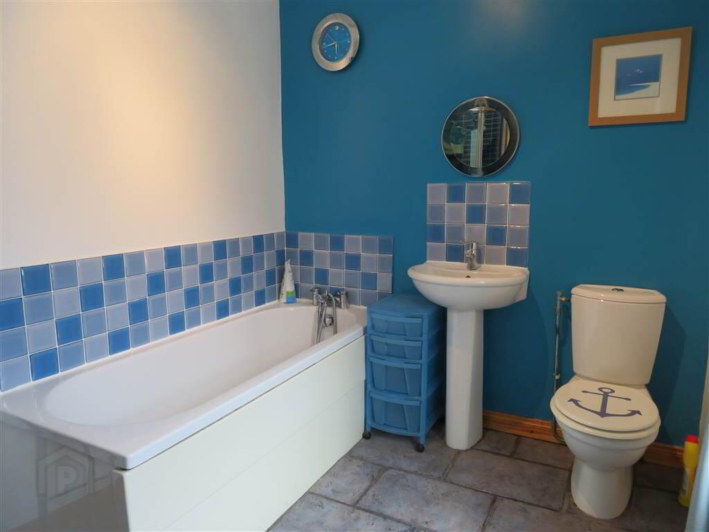 56 Glenburn Road 7 of 9