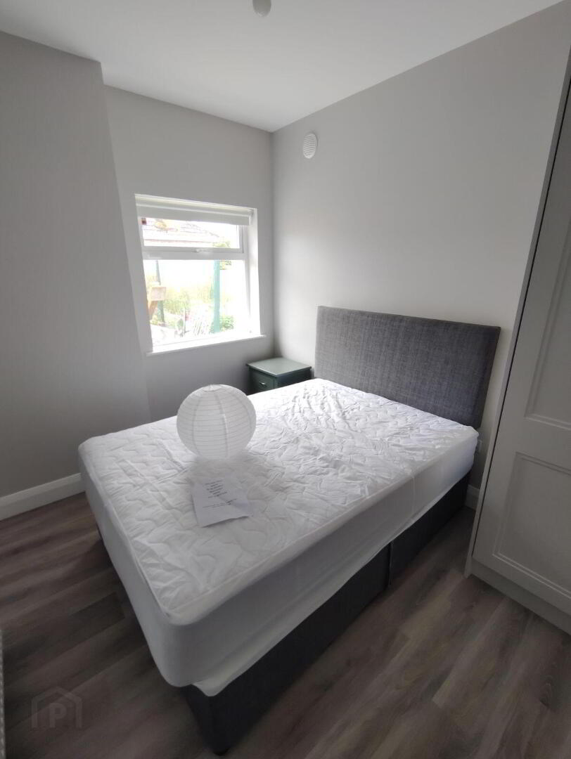 Plunkett House, 2 Dooradoyle Road 11 of 15