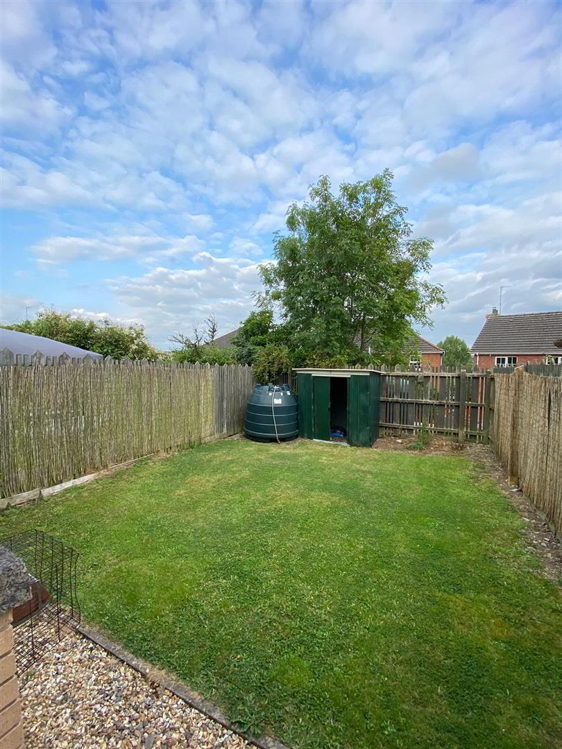 19 Summerhill Green 16 of 16