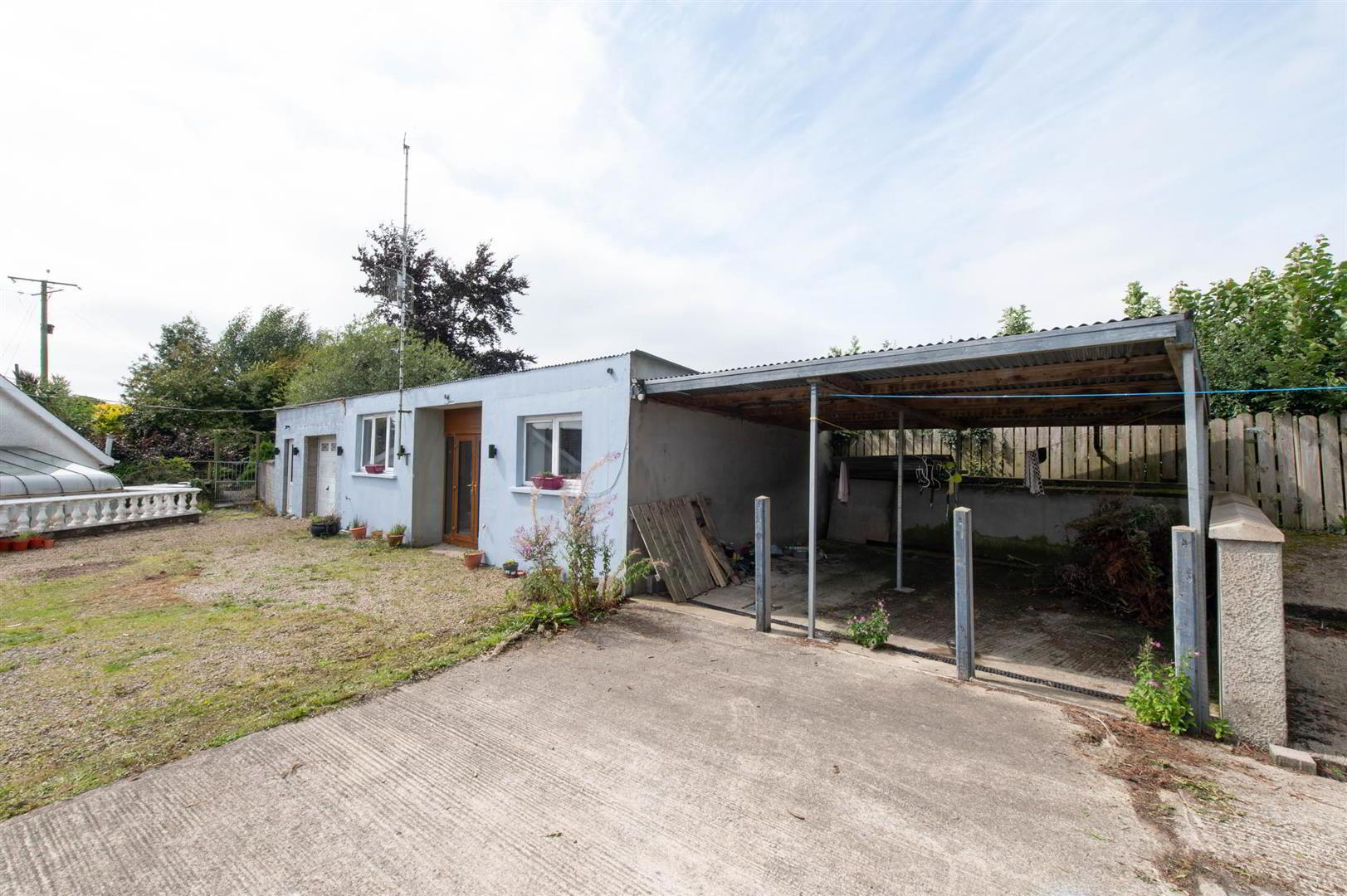 81 Poyntzpass Road 26 of 36