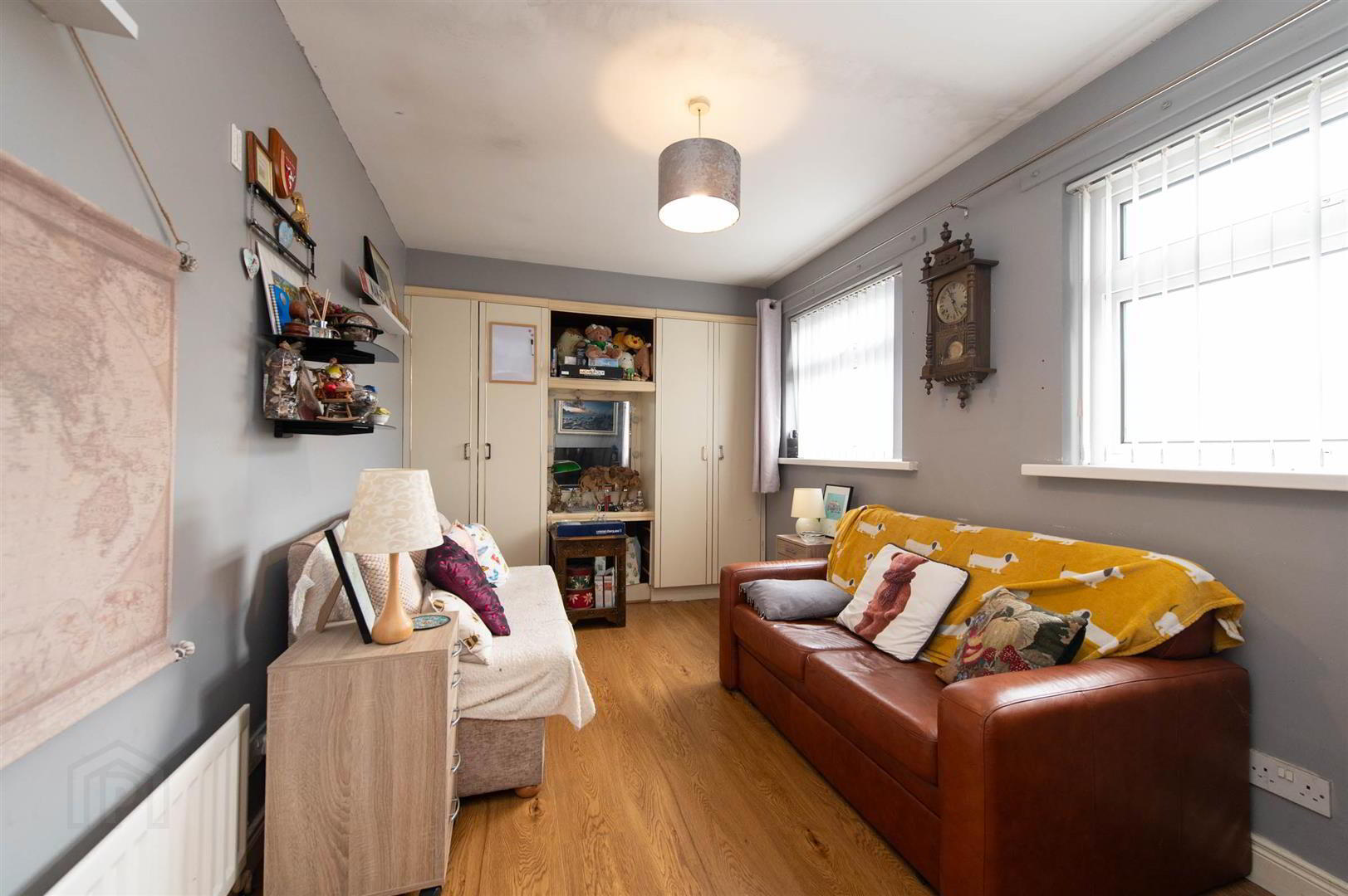 81 Poyntzpass Road 15 of 36