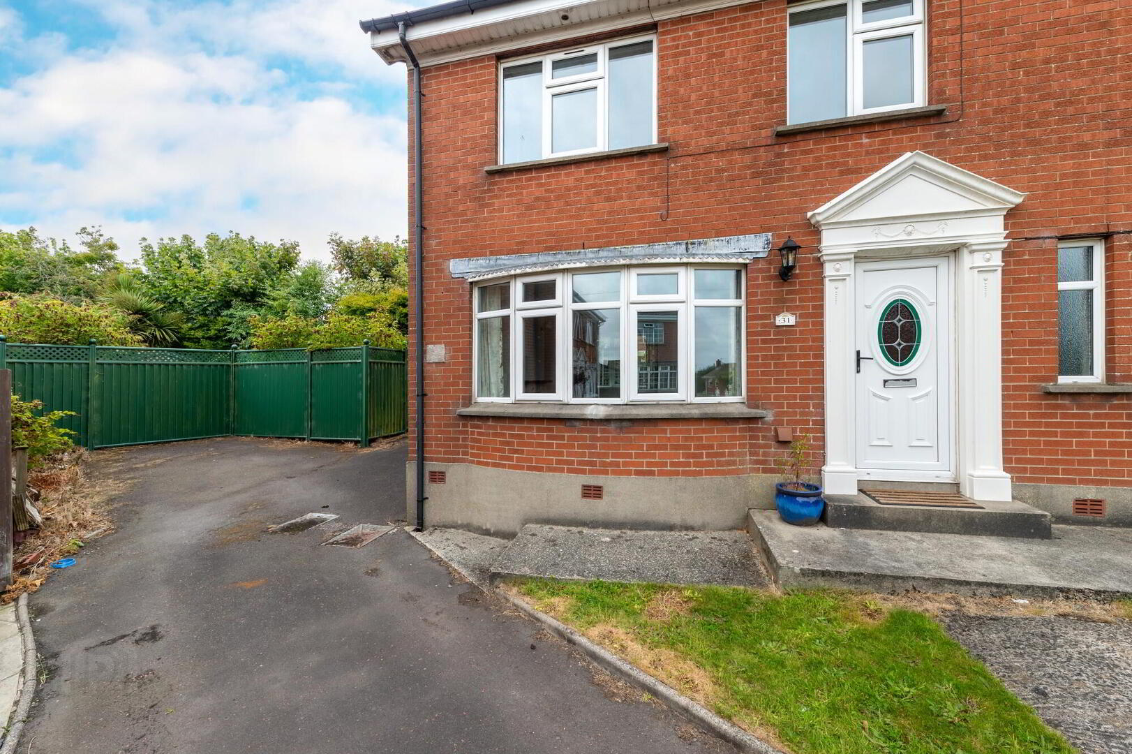 property description image