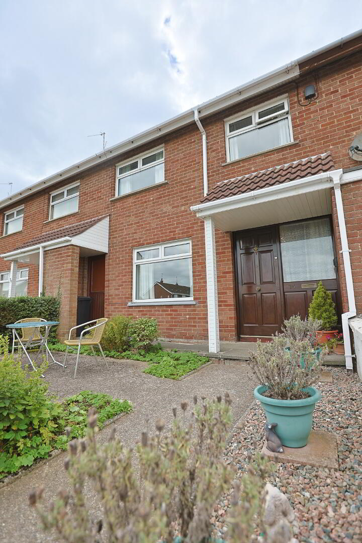 75 Mourne Road 5 of 40