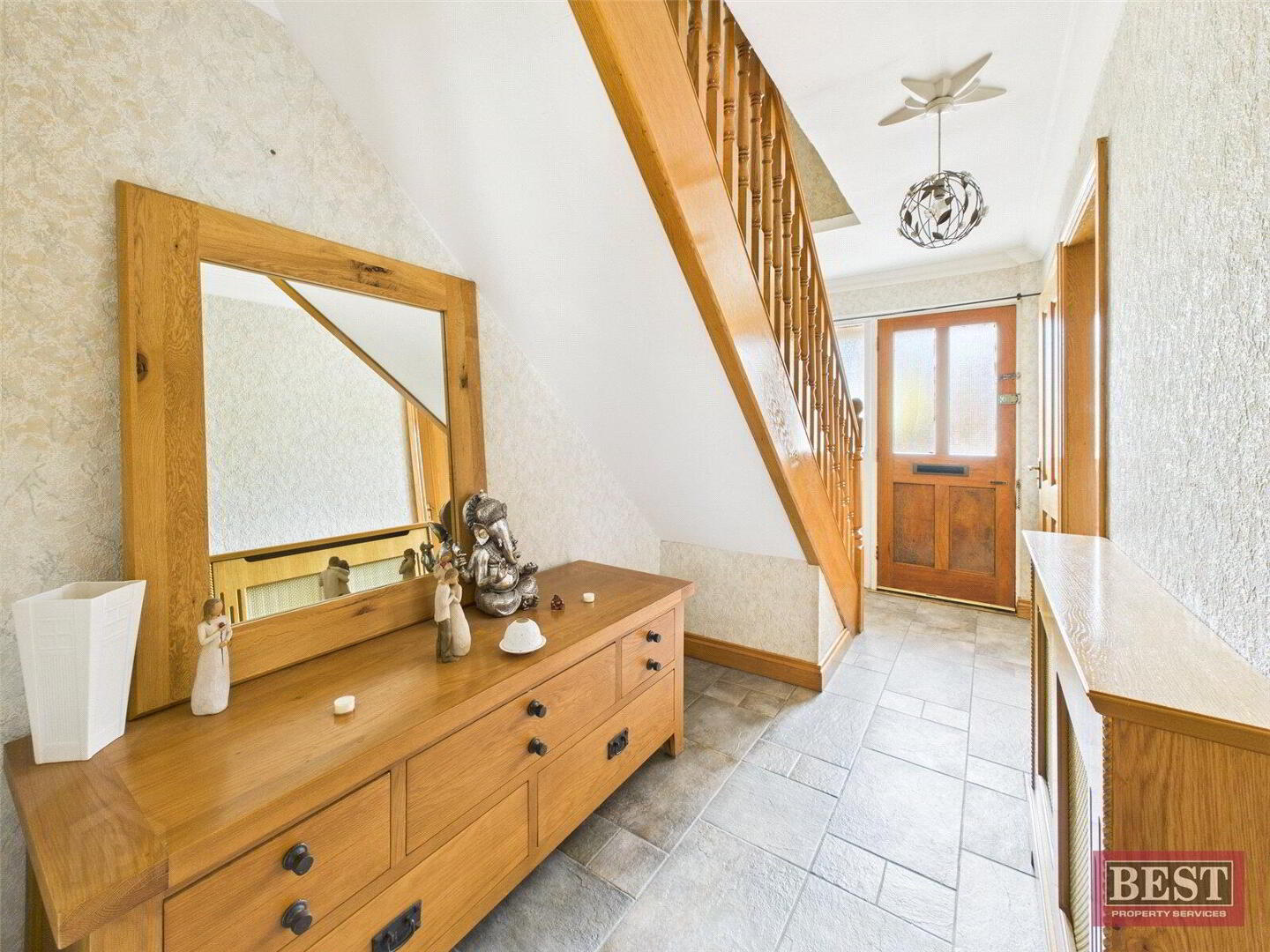 14 Lisbane Park 2 of 16