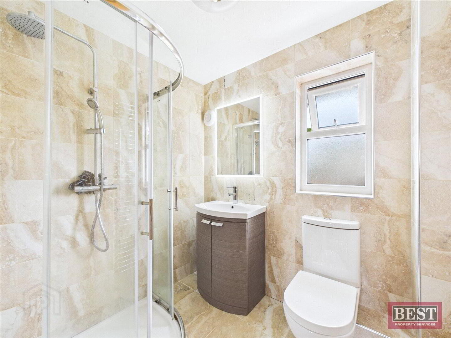 14 Lisbane Park 12 of 16