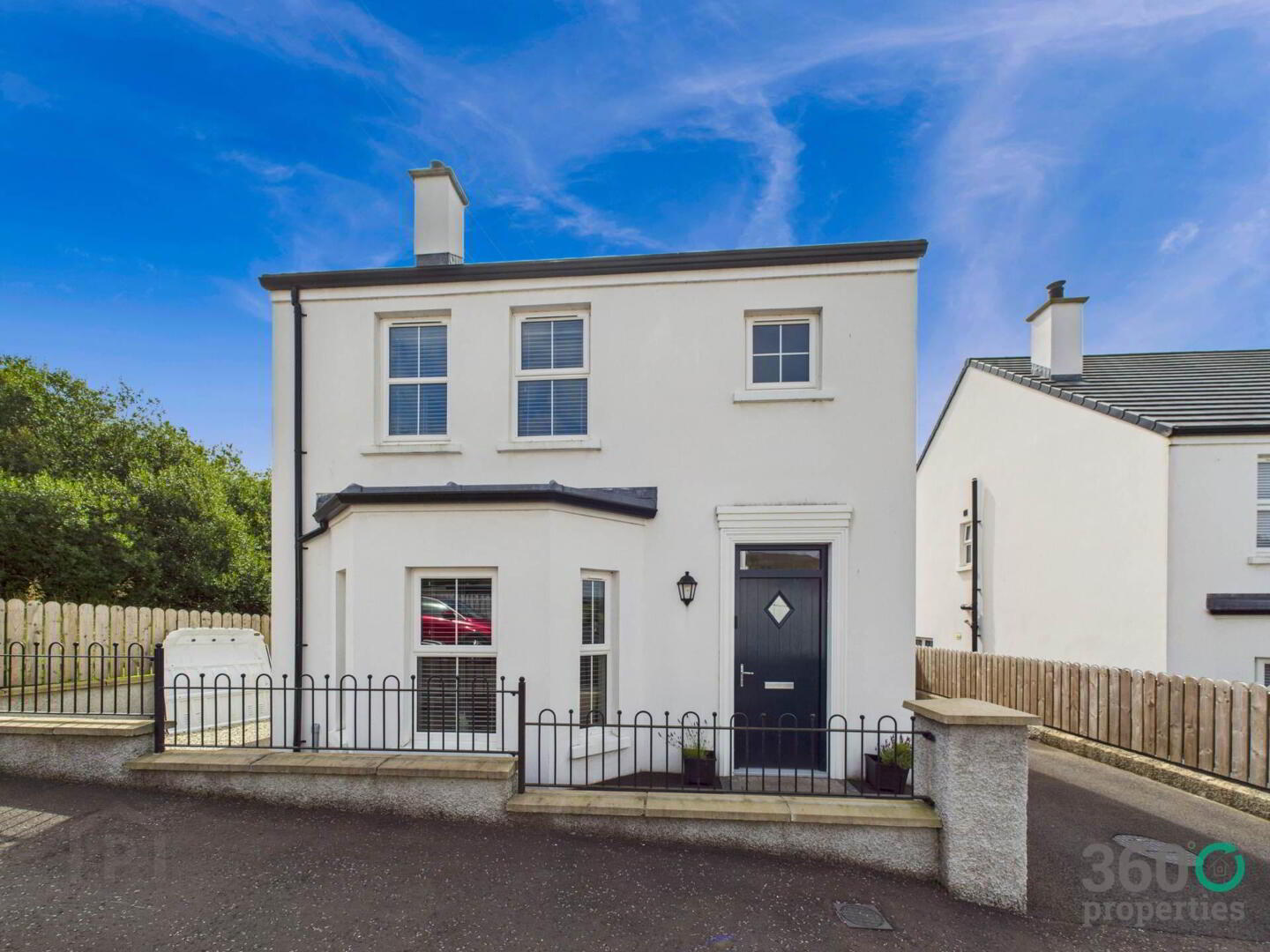 7 Rockfield Park 1 of 23