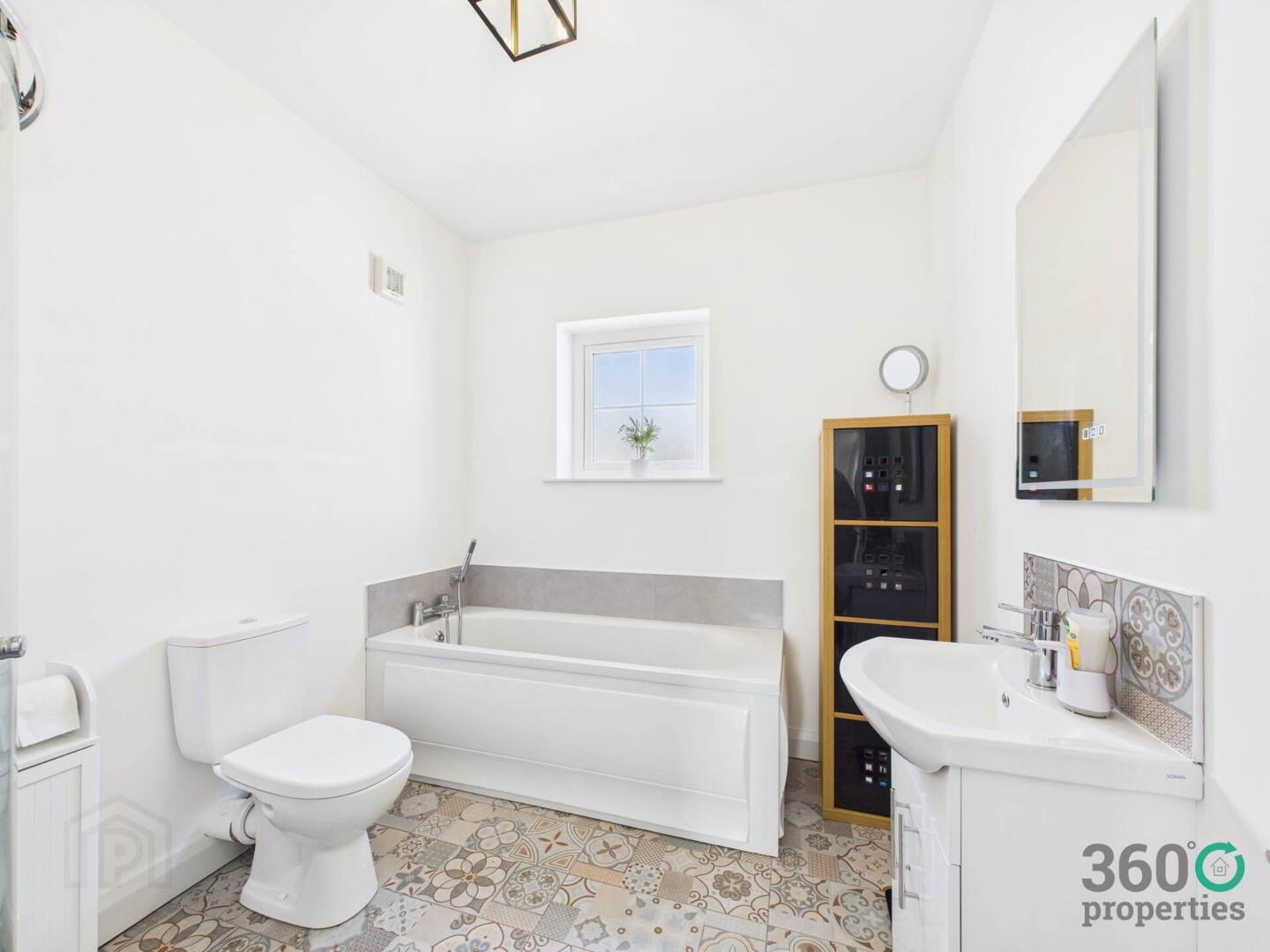 7 Rockfield Park 19 of 23