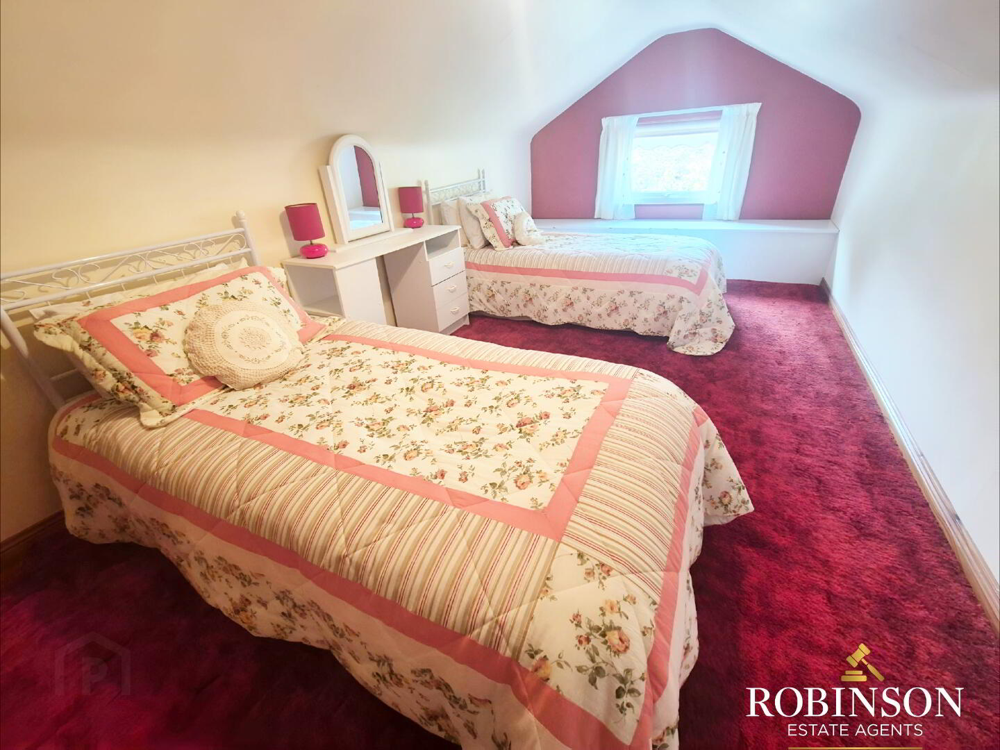 3 Bedroom Bunaglow, Milltown 10 of 13