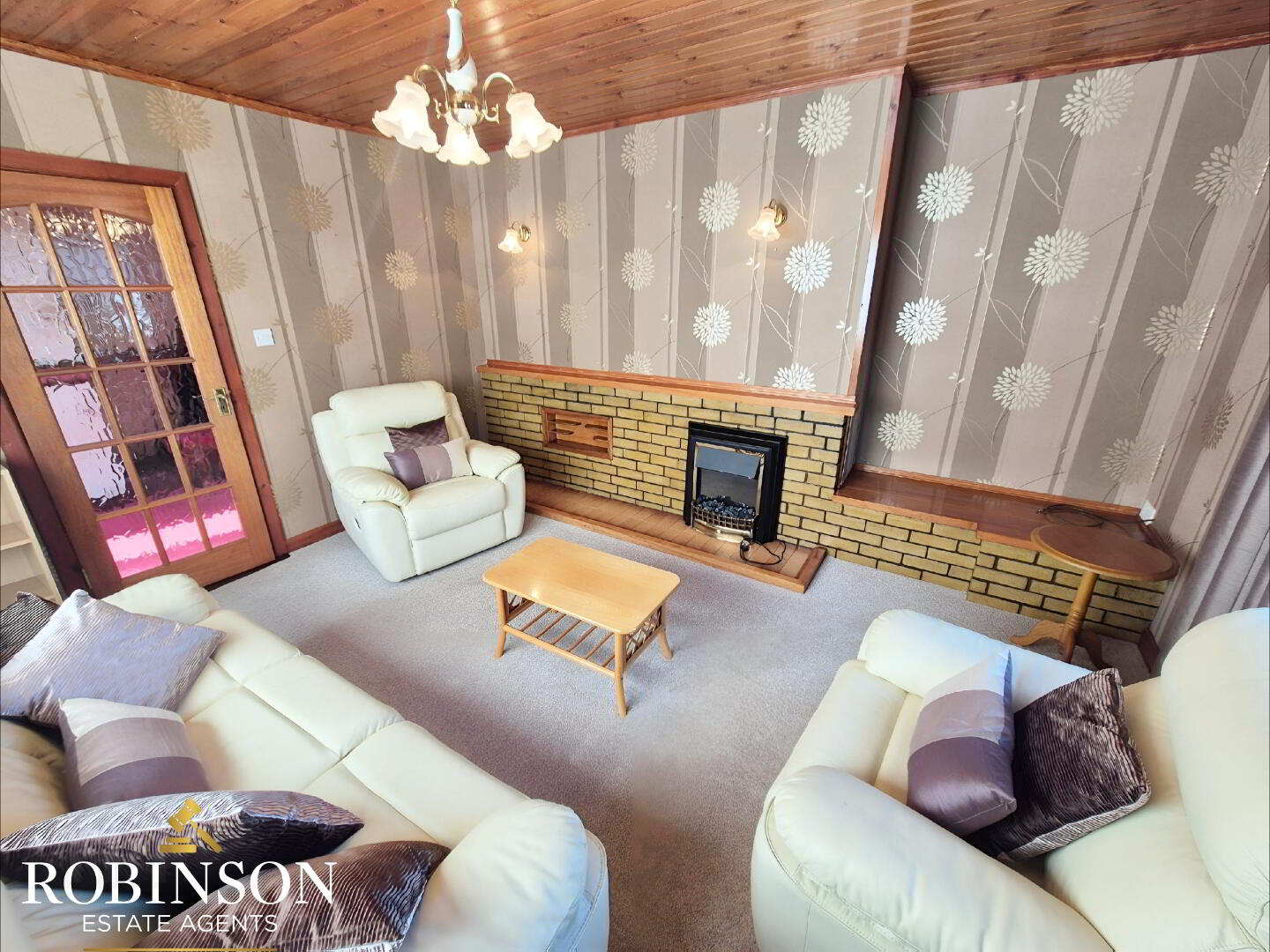 3 Bedroom Bunaglow, Milltown 6 of 13