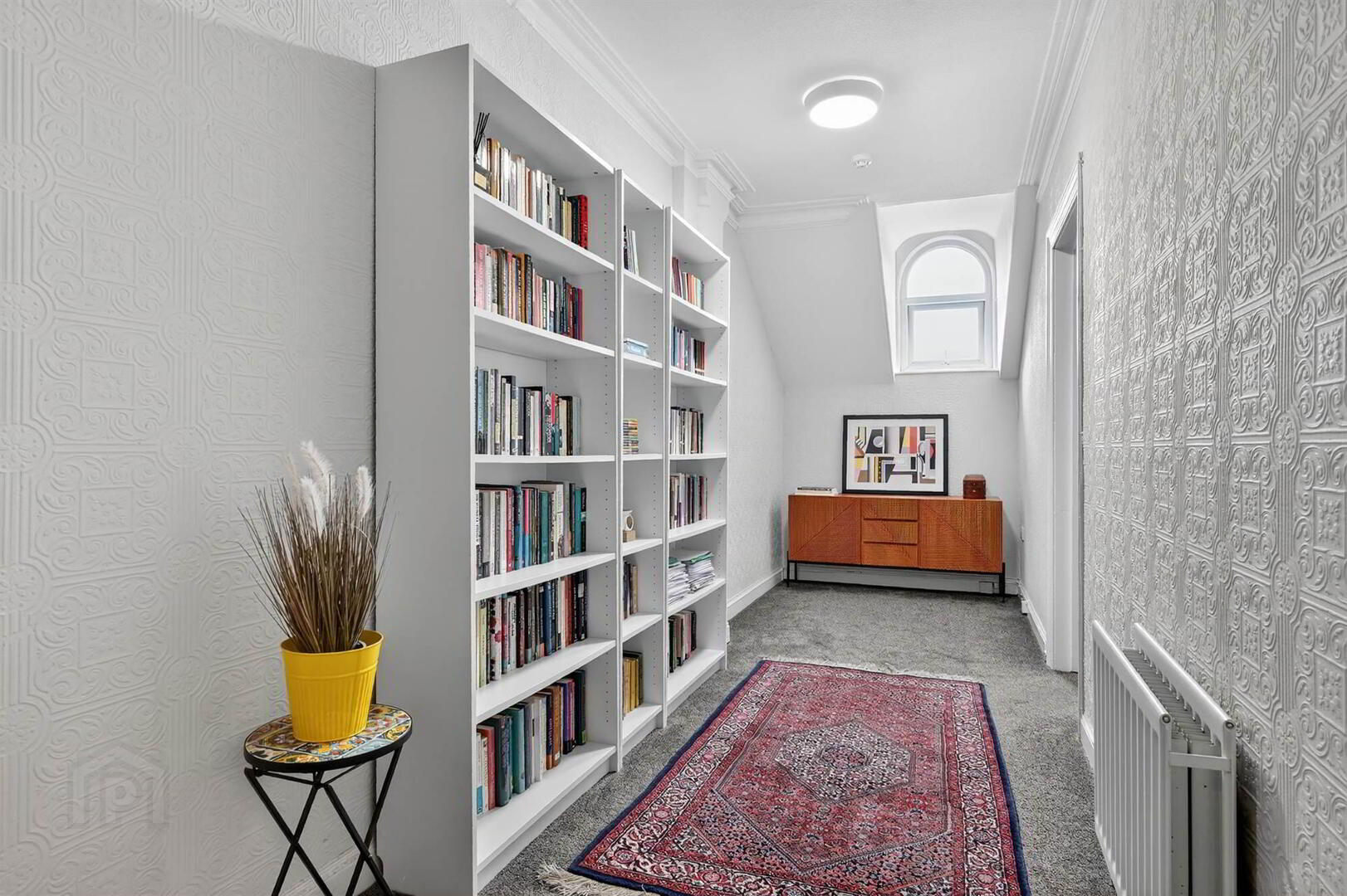 Apt 5, 62 Malone Road 11 of 23