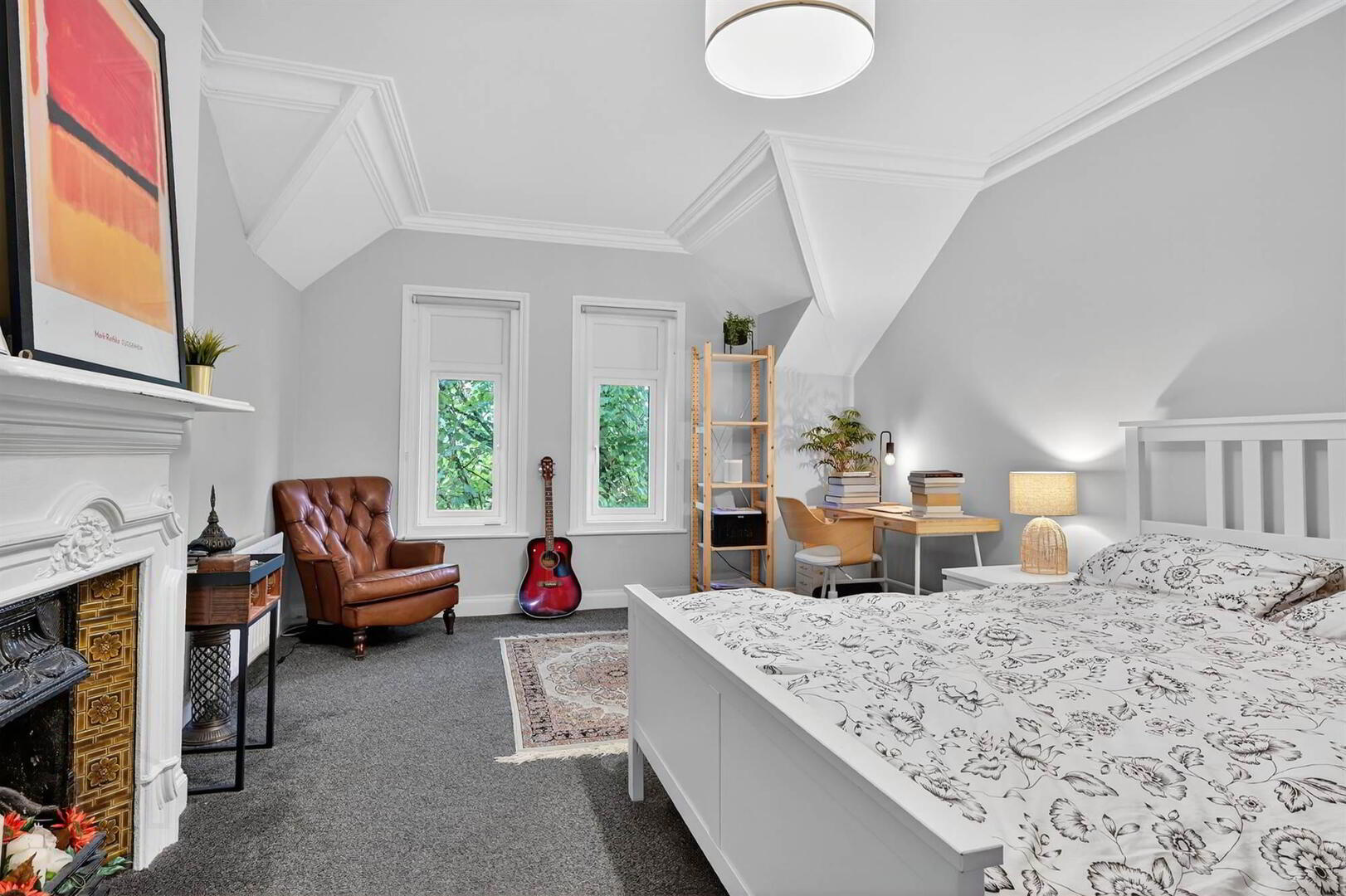 Apt 5, 62 Malone Road 18 of 23