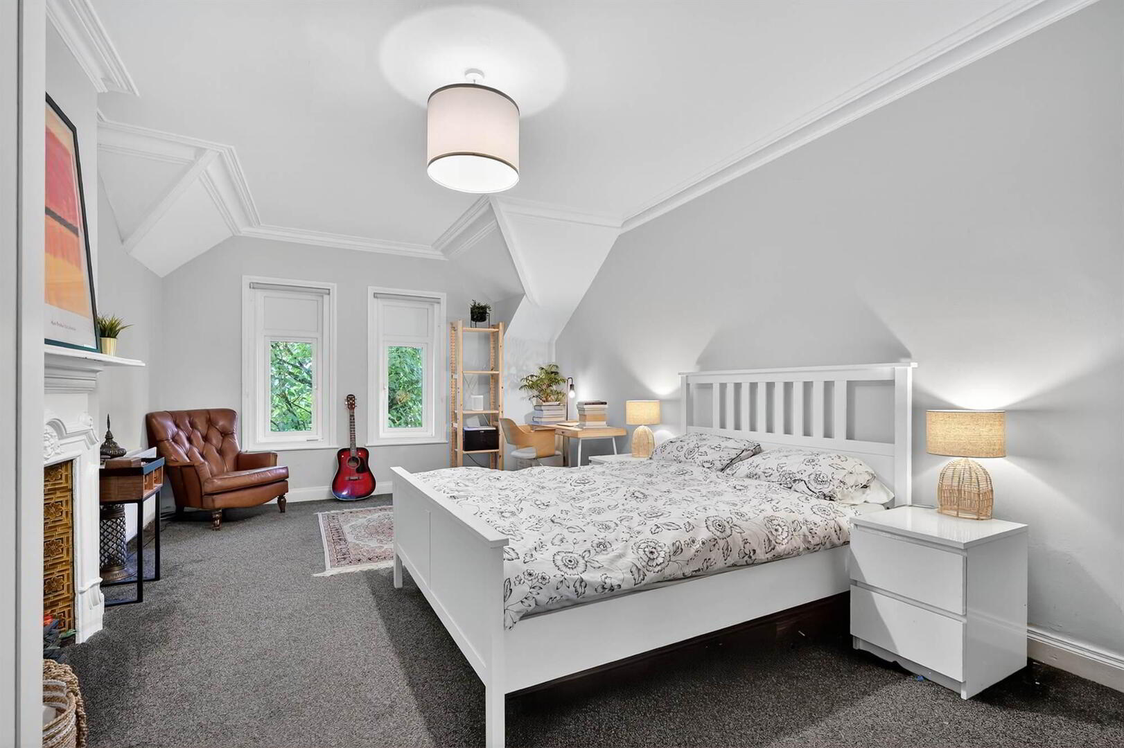 Apt 5, 62 Malone Road 17 of 23