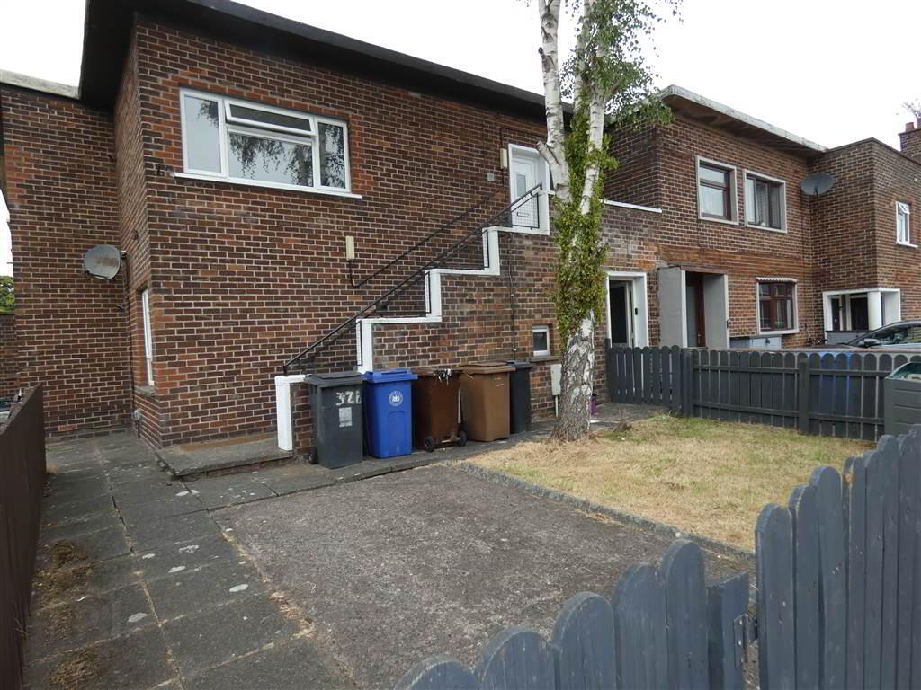 32b Shimna Close 1 of 12