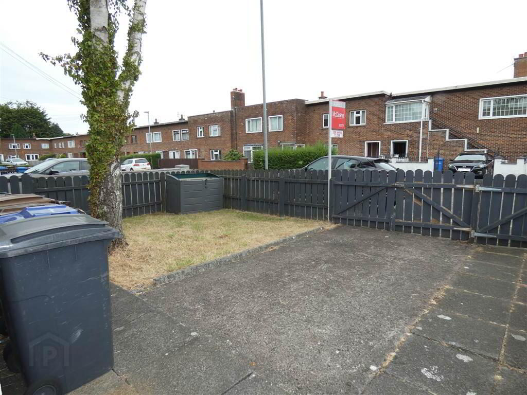 32b Shimna Close 12 of 12