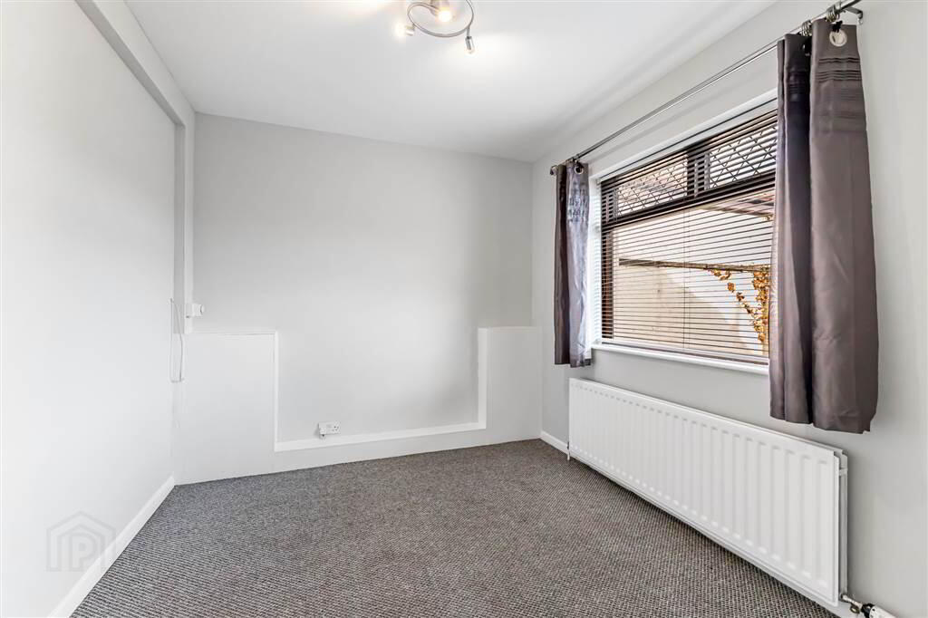 8 Milltown Avenue 12 of 29