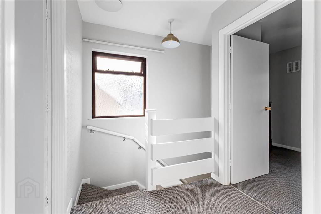 8 Milltown Avenue 15 of 29