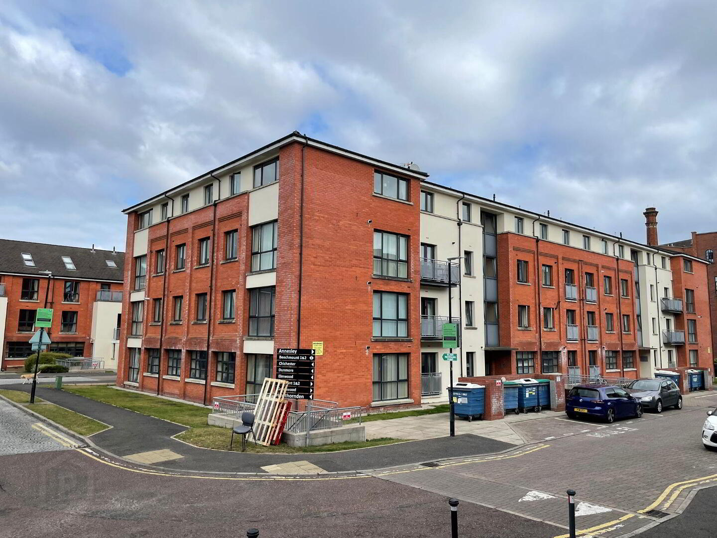 Apt 5 Firmount Building, 1 Old Bakers Court 1 of 9