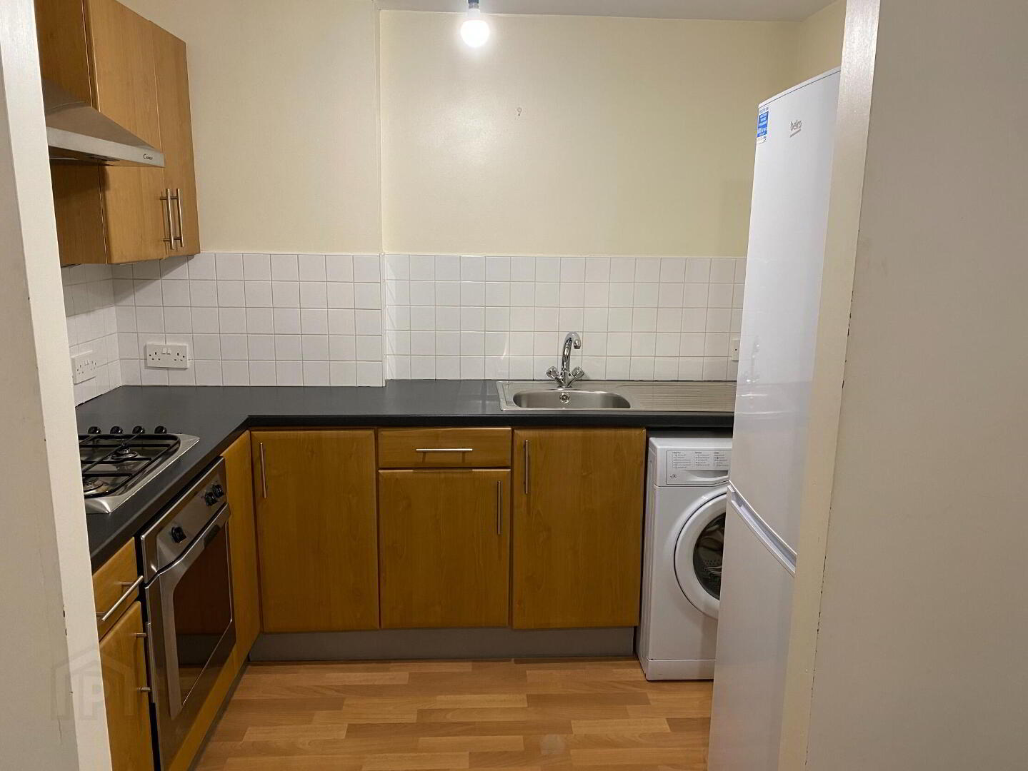 Apt 5 Firmount Building, 1 Old Bakers Court 3 of 9