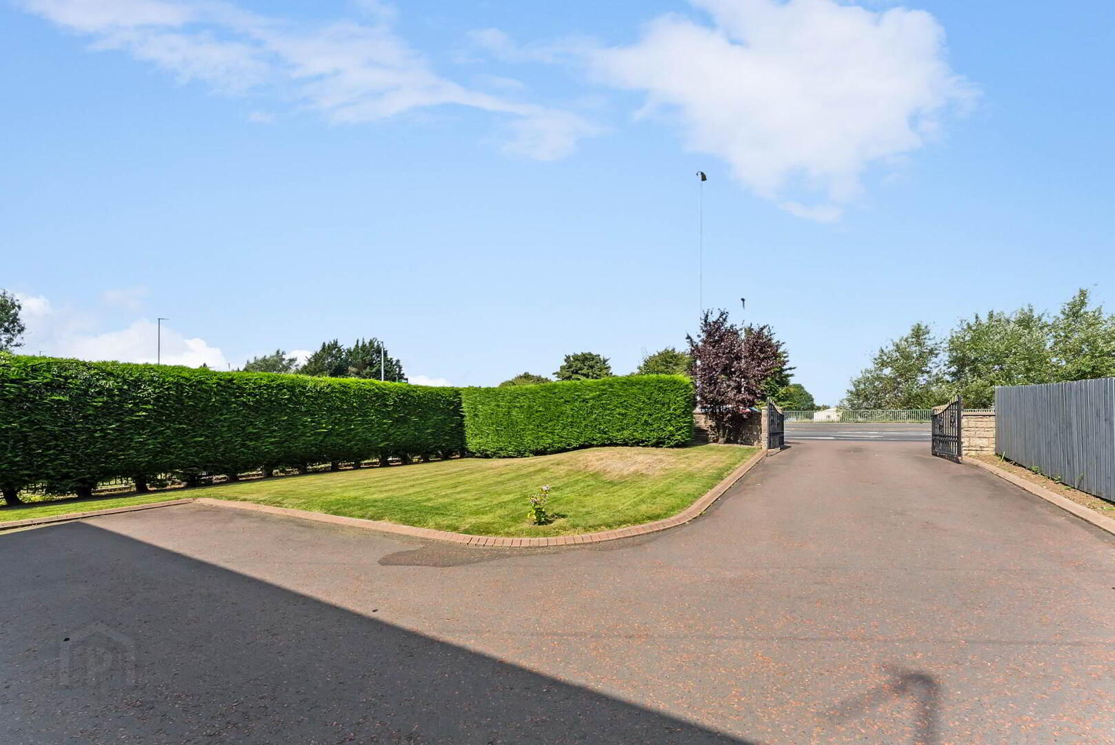 14 Portadown Road 35 of 35