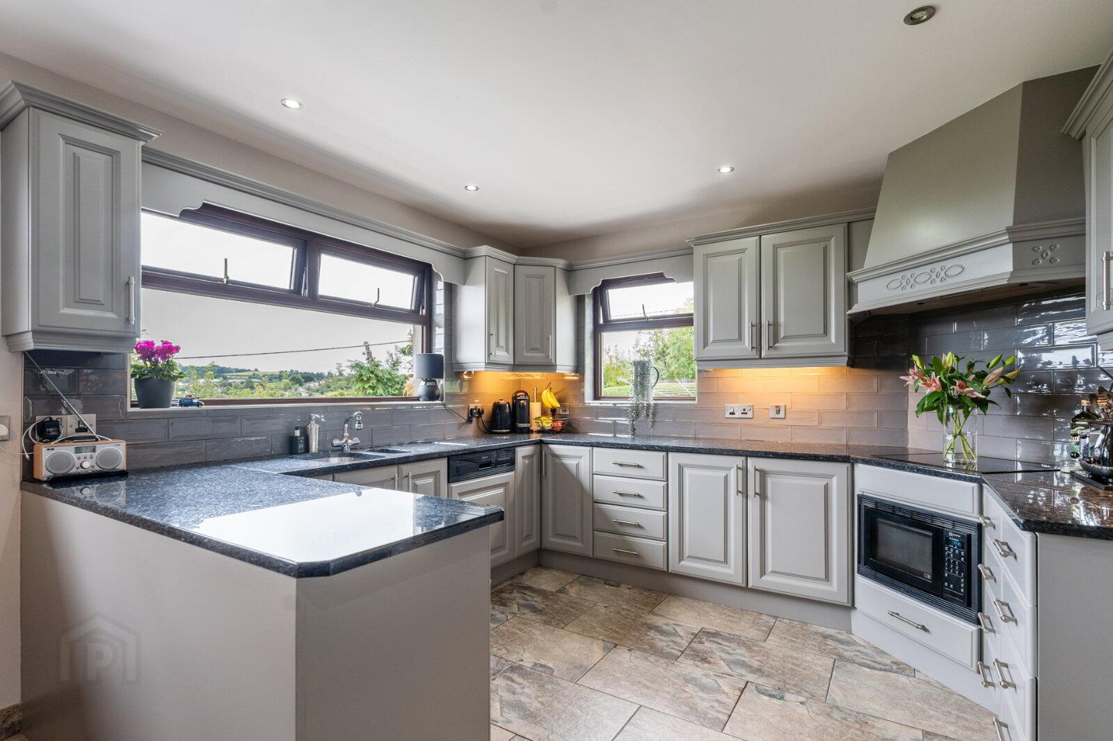 95a Belfast Road 15 of 37