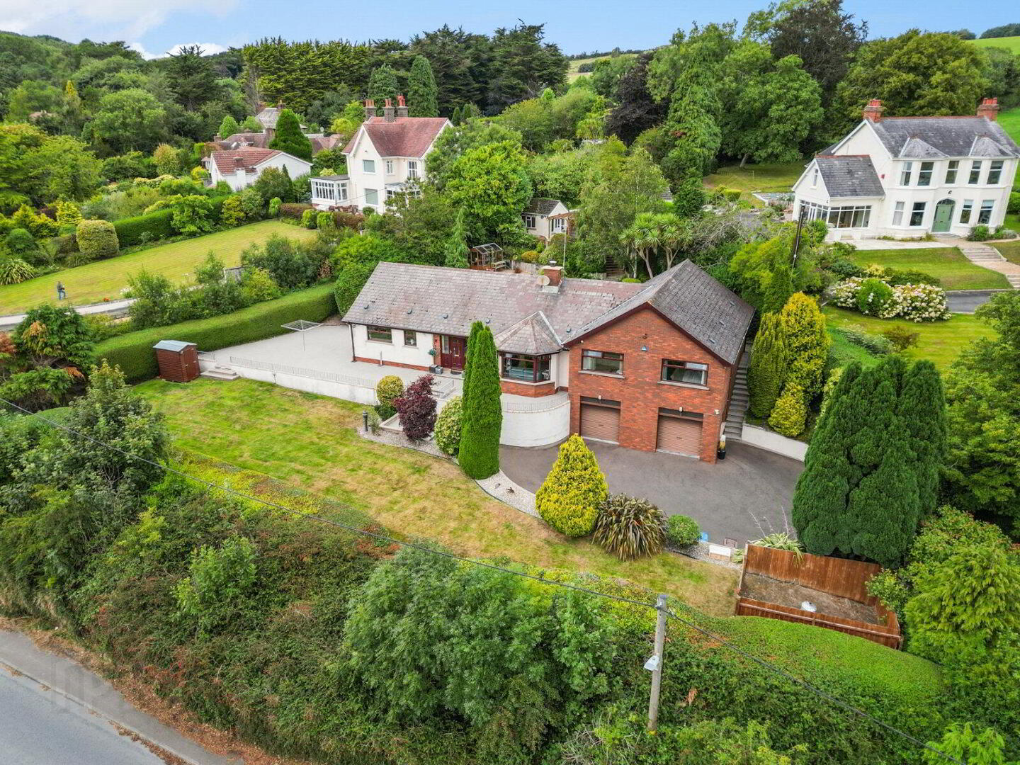 95a Belfast Road 2 of 37