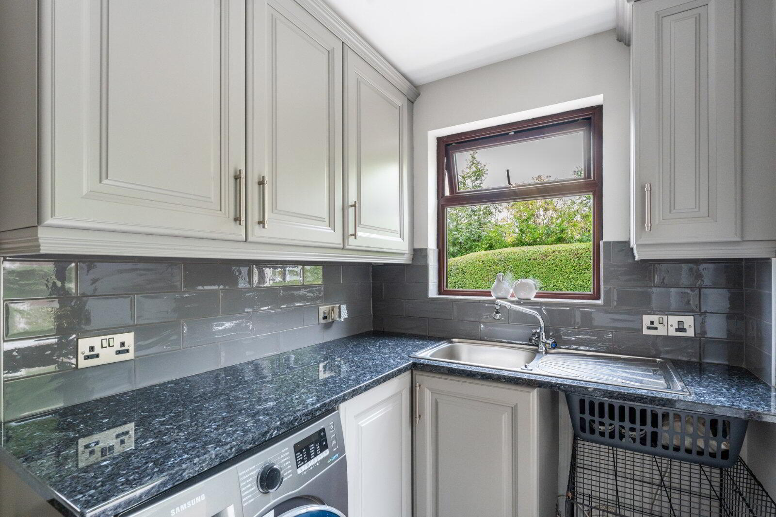 95a Belfast Road 16 of 37