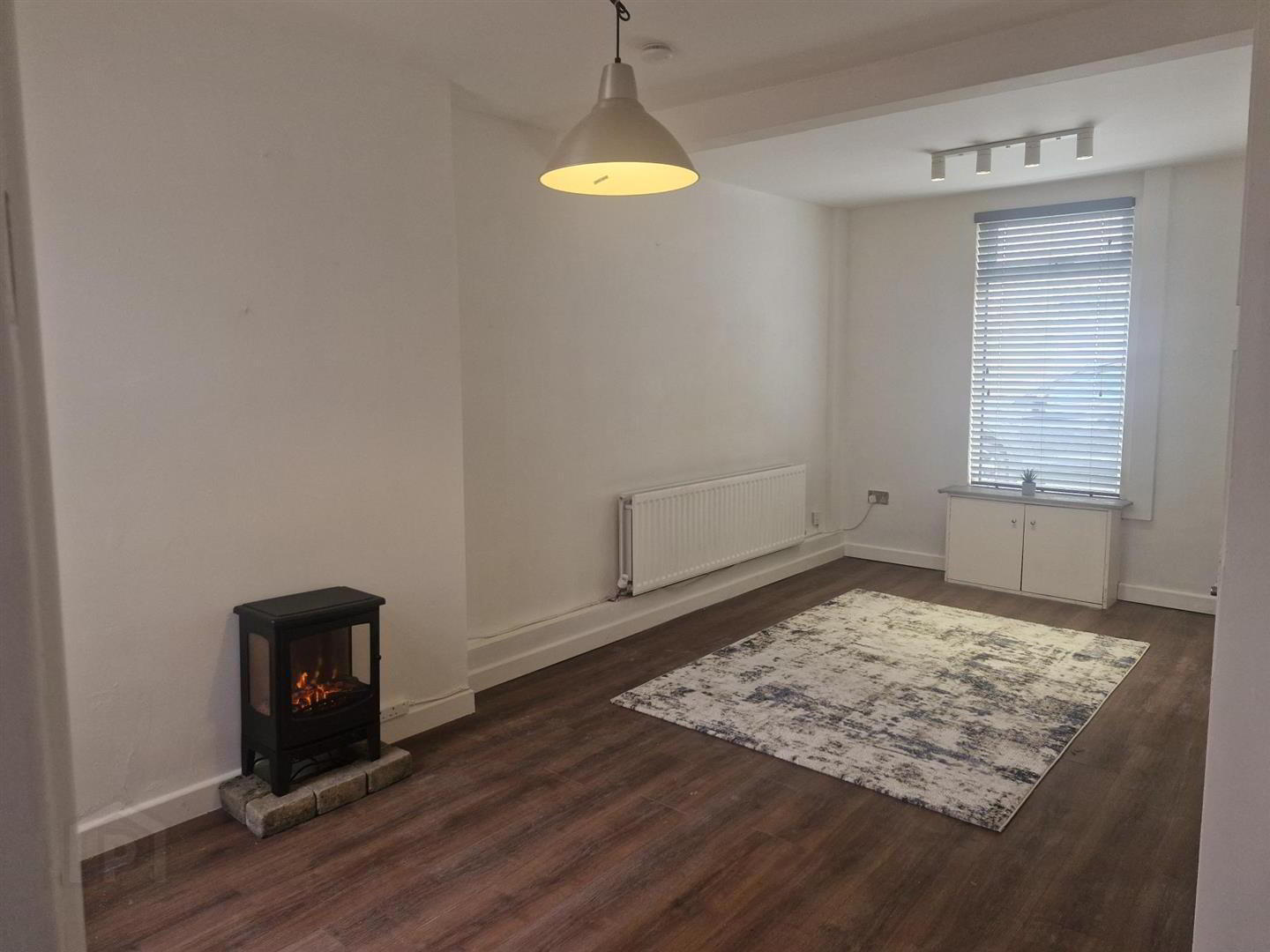 2 Beatrice Avenue 3 of 14