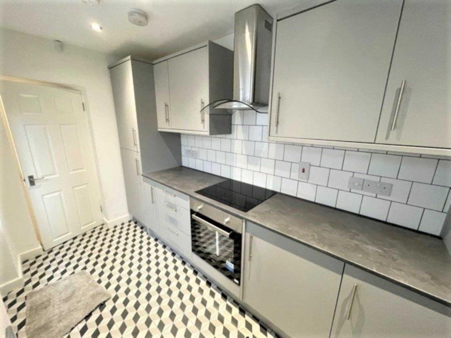 40 Donegall Avenue 6 of 14
