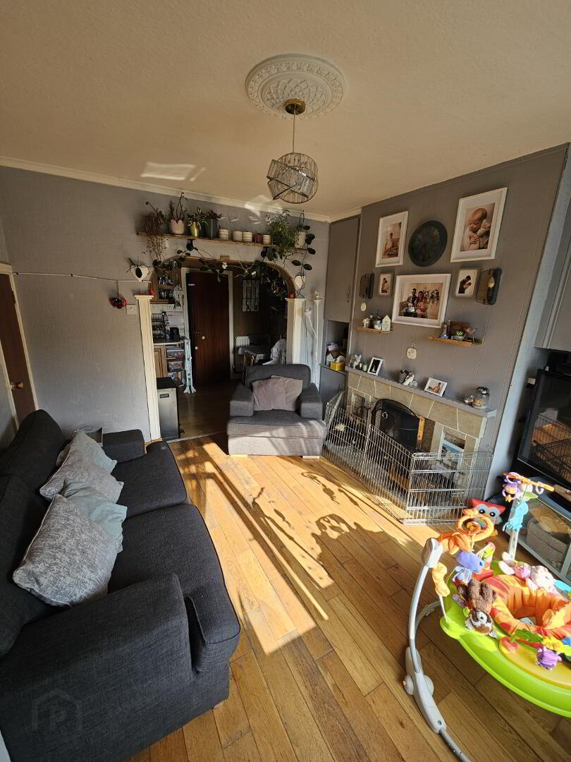 126 Curragh Road 3 of 15