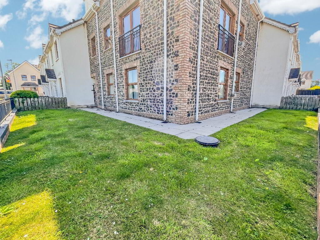 31 Laurel Wood 12 of 15