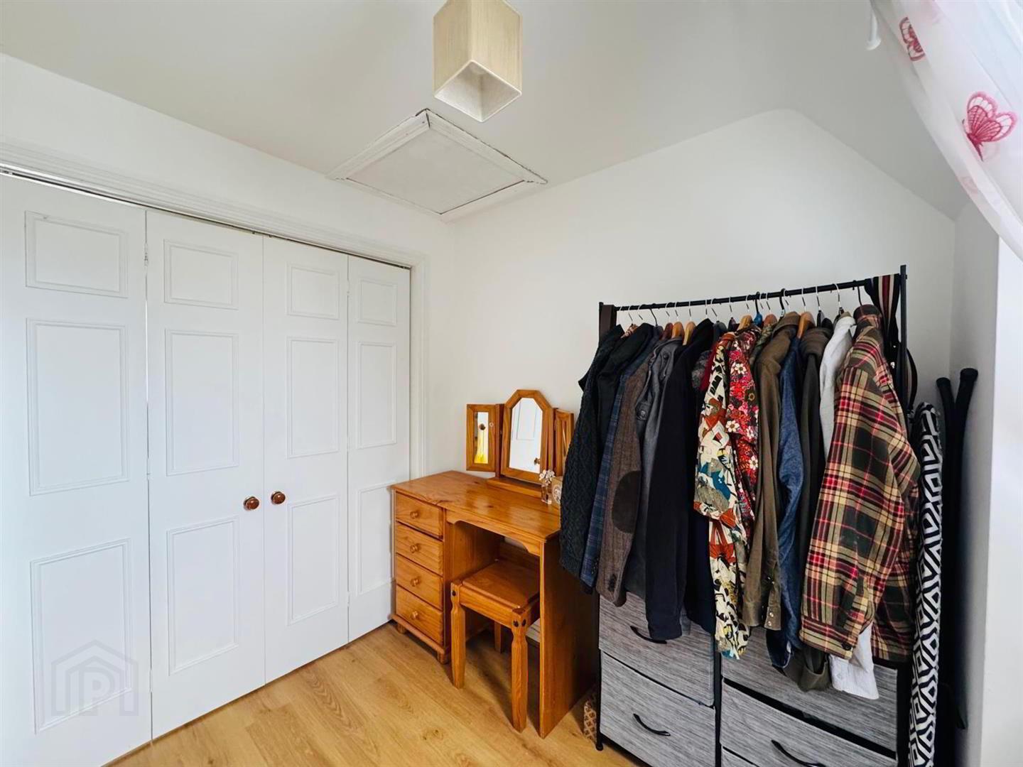 136 Rockfield 15 of 19