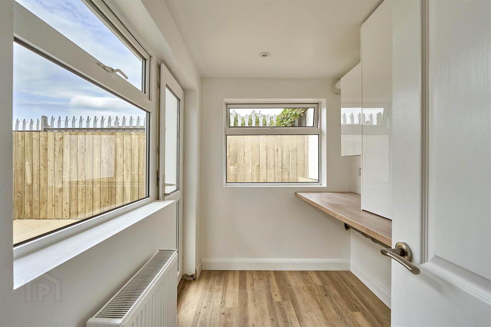 26 Downshire Road 13 of 20