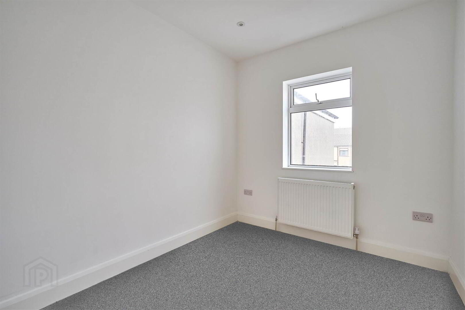 26 Downshire Road 15 of 20