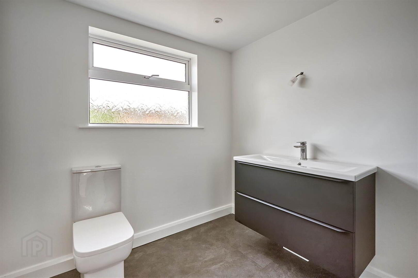 26 Downshire Road 16 of 20
