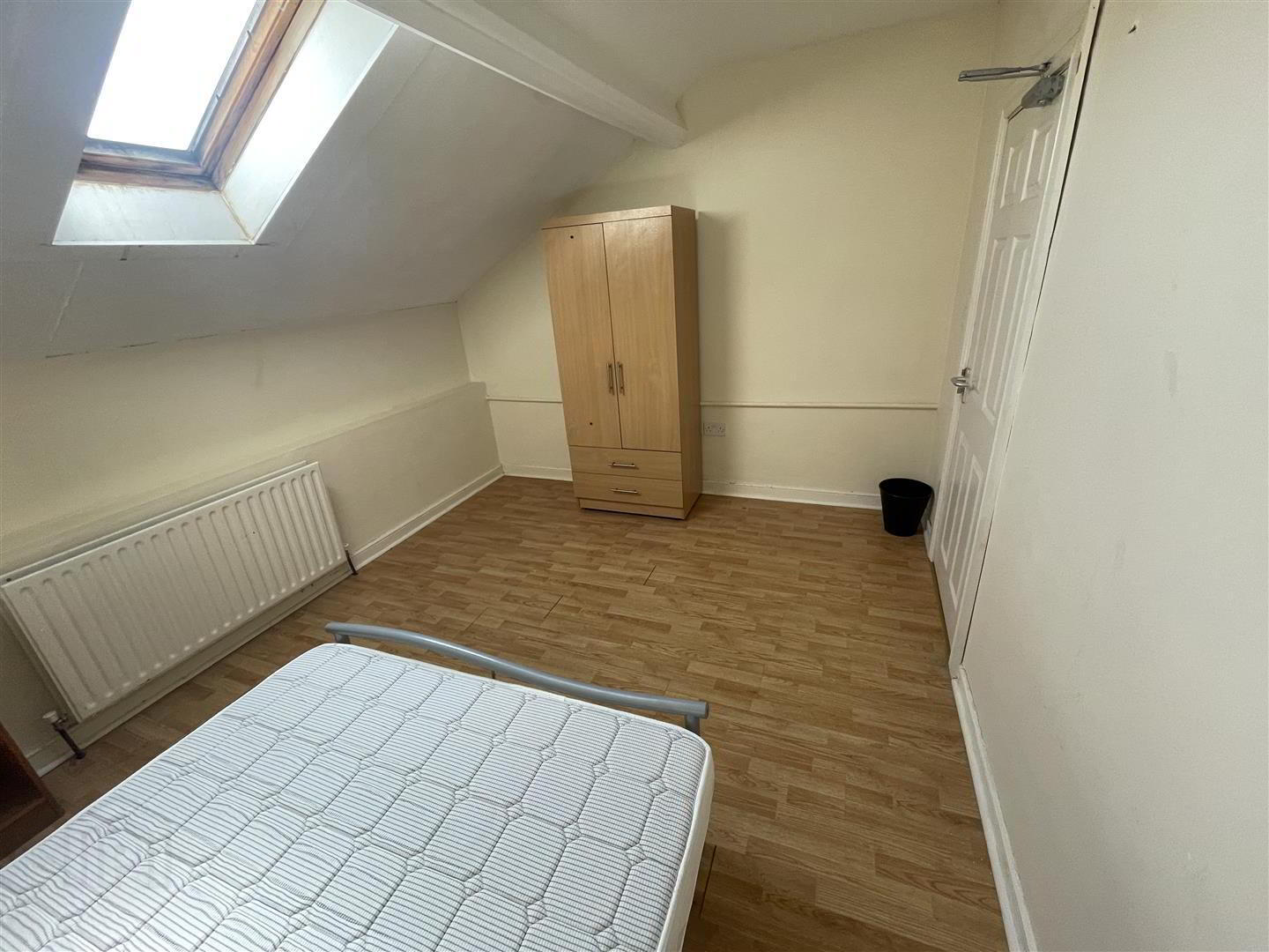 17 Agincourt Avenue 8 of 9