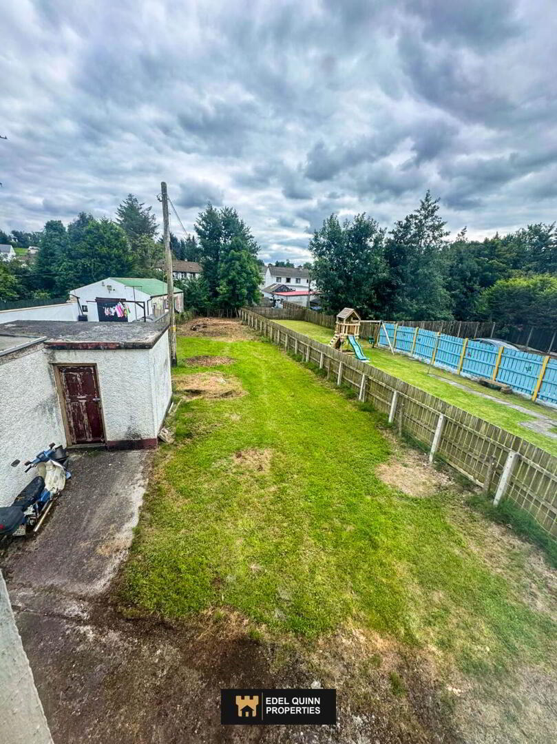 321 St Joseph`s Avenue 14 of 16