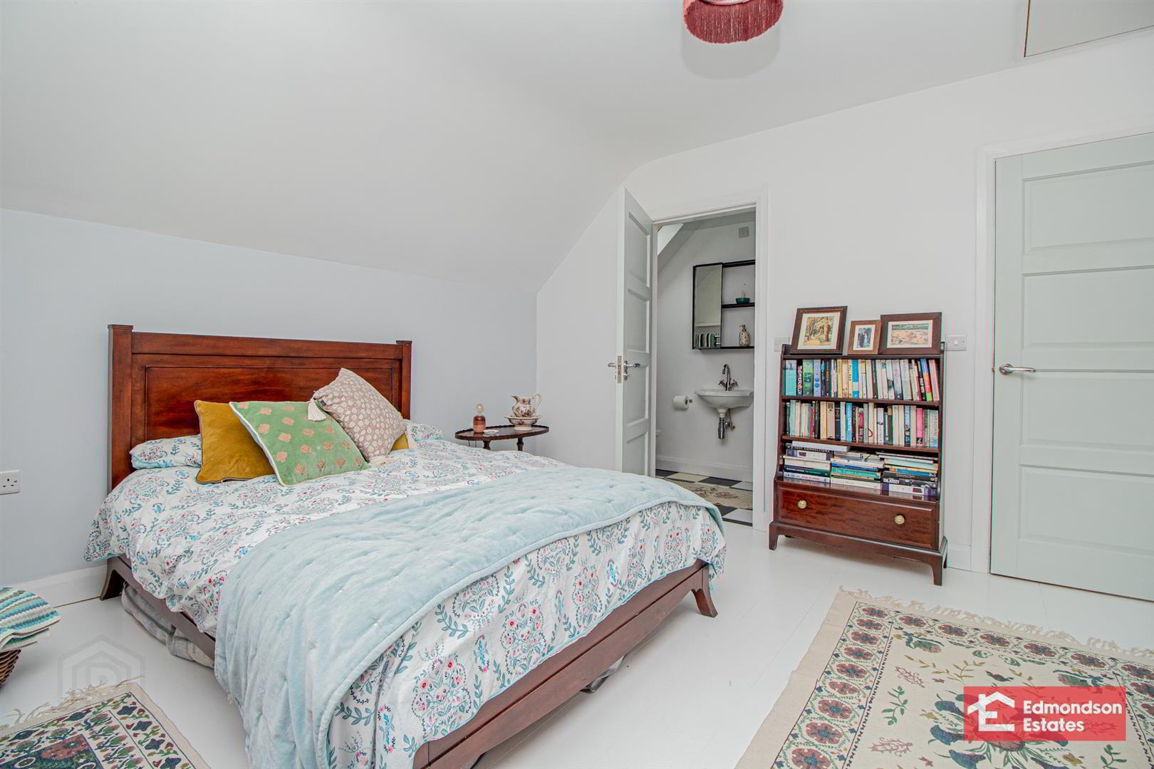 4 Tullyvadden Lane 29 of 49