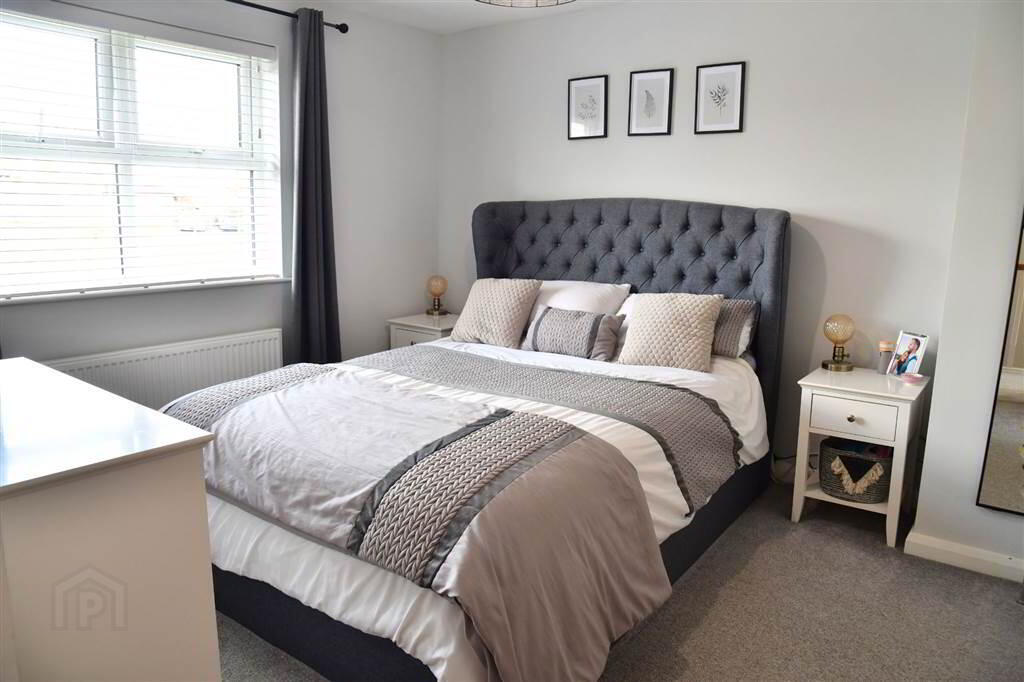 44 Sandhurst Manor 18 of 34