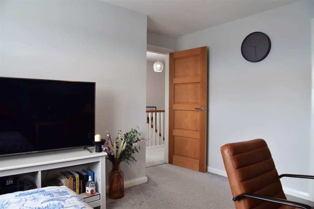 44 Sandhurst Manor 23 of 34