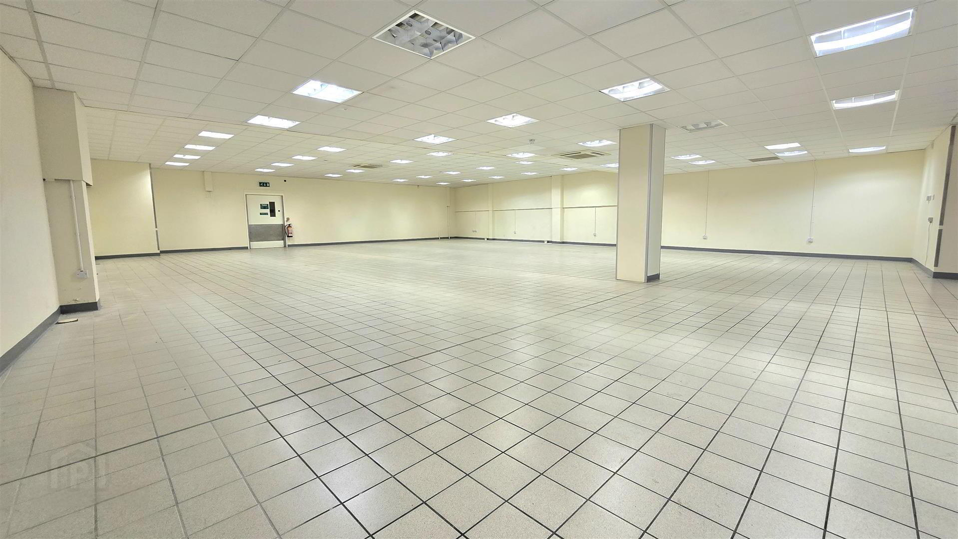 Unit 2, Church Street 6 of 8