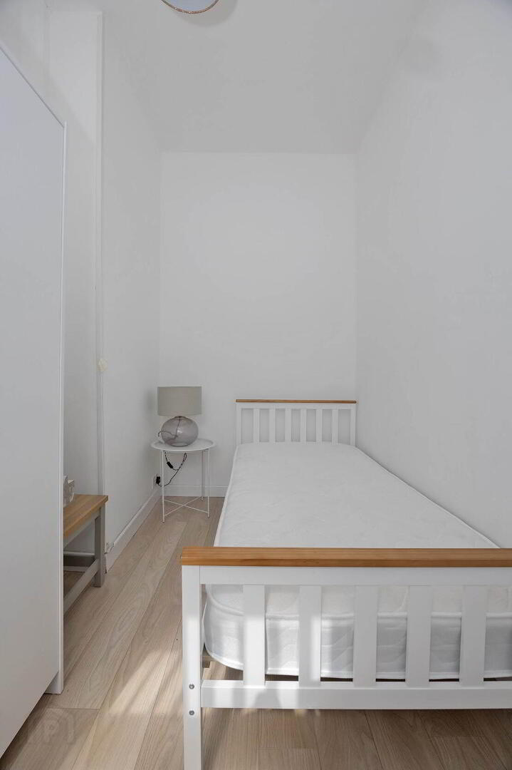 13 Brownlow Terrace 16 of 18